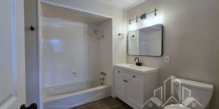 1300 Rowena Way Gallery 14