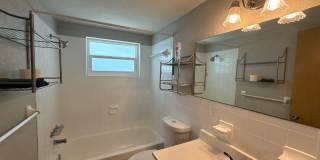 Beautiful 2 bedroom home with fenced in backyard Gallery 19