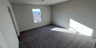 3br 2Ba 2-Story Home with fenced yard and garage Near Golf Course, Rotary Park Gallery 28