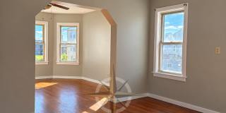 325 Davis Street Unit 2nd FL Gallery 1