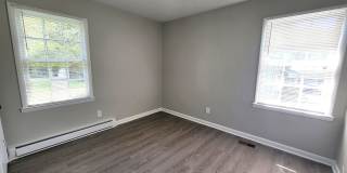 3 Bedroom Brick Ranch in East Charlotte For Rent! Gallery 12