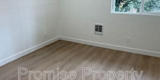 1737 Bayview Heights Dr. Gallery 9