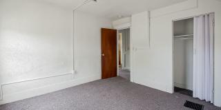 Beautifully Updated 4-Bedroom Home in the Heart of Ypsilanti Beautifully Updated 4-Bedroom Home in the Heart of Ypsilanti Gallery 23