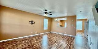 Stunning Townhome in Fountain, CO — Mountain Views, Corner Lot, Minutes from Fort Carson & Peterson AFB Gallery 3