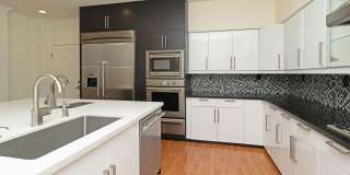 Downstairs 3 Bed Condo Located in Carmel Valley! Downstairs 3 Bed Condo Located in Carmel Valley! Gallery 1