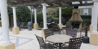 RIVERVIEW: 2 bed/1 bath, 3rd floor Condo Gallery 15
