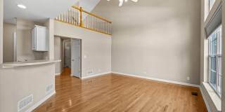 1058 E Danbury Drive Gallery 10