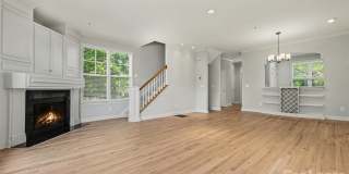 841 W 4th Street Gallery 3