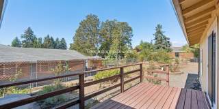 Gladstone 3BD/2BA Home with Large Yard, Shop, & 2 Car Garage Gallery 36