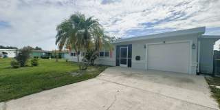 Waterfront Pool Home in Port Charlotte Waterfront Pool Home in Port Charlotte Gallery 1