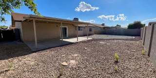 4 Bedroom in Mountain View-11348 E 24th Ln Gallery 30