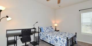 1688 Grand Avenue Gallery 20