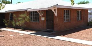 Ideal 2 Br 1 Ba 1 Car Detached Garage Duplex Near 22nd St and Osborn in Phoenix Ideal 2 Br 1 Ba 1 Car Detached Garage Duplex Near 22nd St and Osborn in Phoenix Gallery 1