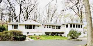 4046 ELIZABETH Lane Gallery 1