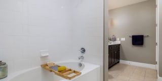 Haus 5350 Gallery 12