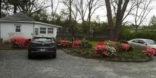 206 N Poplar Street unit: G Gallery 1