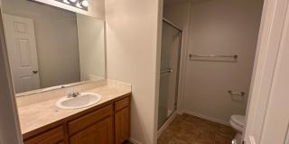 Spacious 2 bed/2.5 bath with bonus room townhome off Road 68 Gallery 21