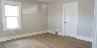 Charming Fully Remodeled Home with 4 Garage Stalls & Park Access in Central Minot Gallery 7