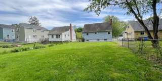 Single Family House in the North End of Hartford Gallery 25