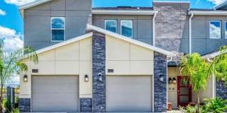 Beautiful 2 Bedroom, 2 Bathroom Davenport Home! Gallery 3