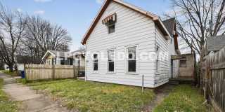 3905 Peru St. Gallery 14