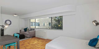 Carillon House Gallery 6