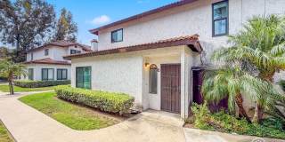 SD: Spacious 2BD/2.5BA home in Del Cerro with Fireplace, Private Balcony & 2-Car Garage Gallery 1