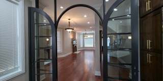 2150 W Monroe Street Gallery 30