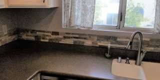 Gorgeous 2 bed 2 bath nestled in heart of Mission Viejo Gallery 1