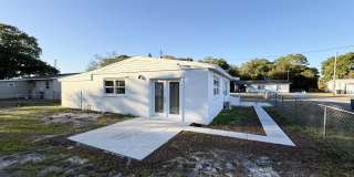 5045 Garner St Gallery 17