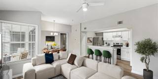 Osprey Links at Hunters Creek Apartments Gallery 4