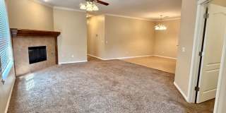 Cute 3 Bed Duplex In Yukon Gallery 6