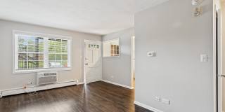 The Hinsdale Apartment Homes Gallery 23