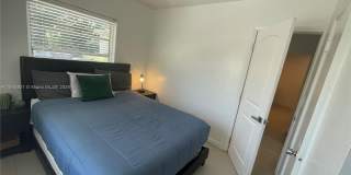 1211 NE 15th Ave Gallery 9