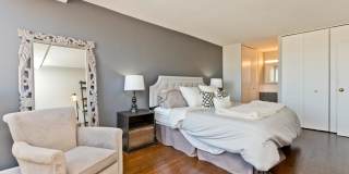 3150 N Sheridan Gallery 9