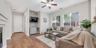 South Town Fully Furnished Home! Gallery 11