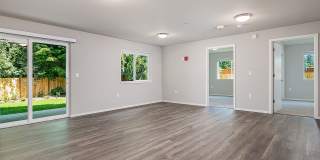 BRAND NEW Community In Need Of Residents! Stunning 1 & 2 Bedroom Homes! Gallery 44