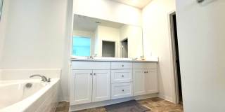 Almost BRAND NEW end unit Townhome in Winchester for Rent Gallery 23