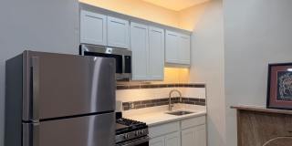 2439 MARYLAND Avenue Gallery 8