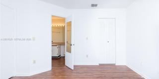18310 NW 68th Ave Gallery 6