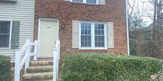 3 BR 1.5 BA Townhouse Gallery 1