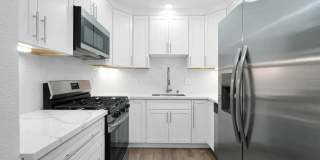 Freshly Renovated San Leandro Home Featuring a Dedicated Studio Gallery 12