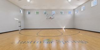 Austin Springs Gallery 17