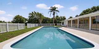 10157 La Reina Road Gallery 1