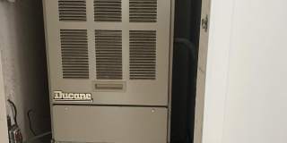 2181 Euclid Avenue Gallery 41