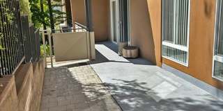 Laurelwood Gallery 11
