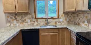 Stunning 3-bedroom, 3-bathroom single family home Stunning 3-bedroom, 3-bathroom single family home Gallery 15