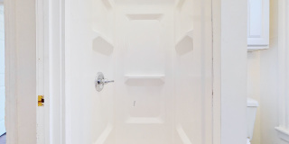 Spacious 1BR Apartment Near Yale – Remodeled & Convenient! Gallery 11