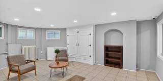 1115 MASSACHUSETTS Avenue NW Gallery 9
