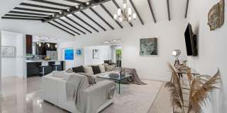 2830 NE 56 ct Gallery 1